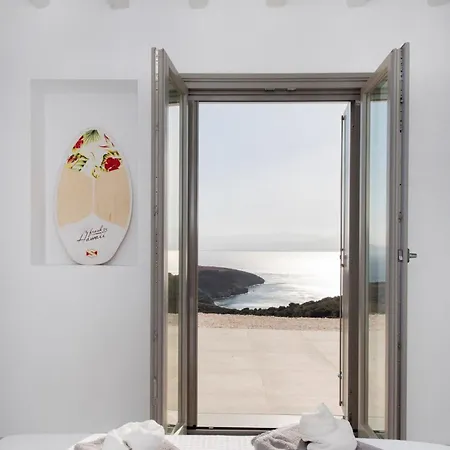 Villa Rising Sun With Sea View & Mini Pool, Near Naousa *