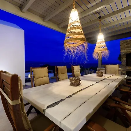 Villa Rising Sun With Sea View & Mini Pool, Near Naousa Molos (Paros)