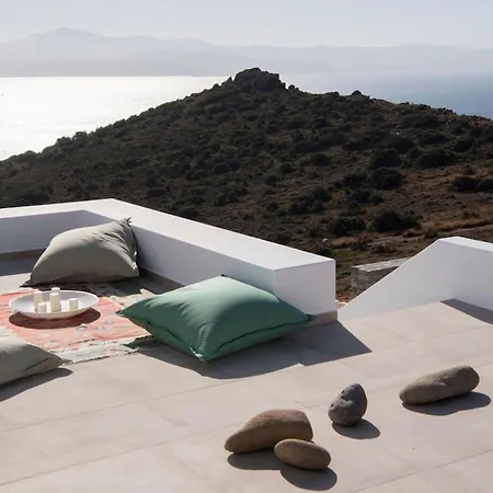 Rising Sun With Sea View & Mini Pool, Near Naousa Villa