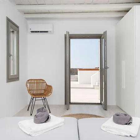 Villa Rising Sun With Sea View & Mini Pool, Near Naousa Molos (Paros)