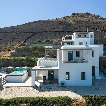Rising Sun With Sea View & Mini Pool, Near Naousa Villa
