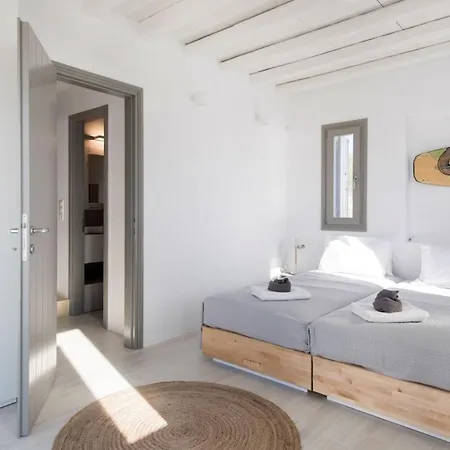 Villa Rising Sun With Sea View & Mini Pool, Near Naousa Molos (Paros)