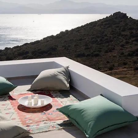 Rising Sun With Sea View & Mini Pool, Near Naousa Villa