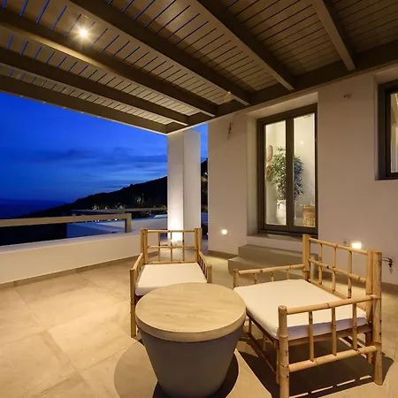 Rising Sun Sea View Near The Paros *