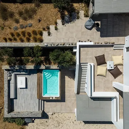 Rising Sun With Sea View & Mini Pool, Near Naousa Villa *